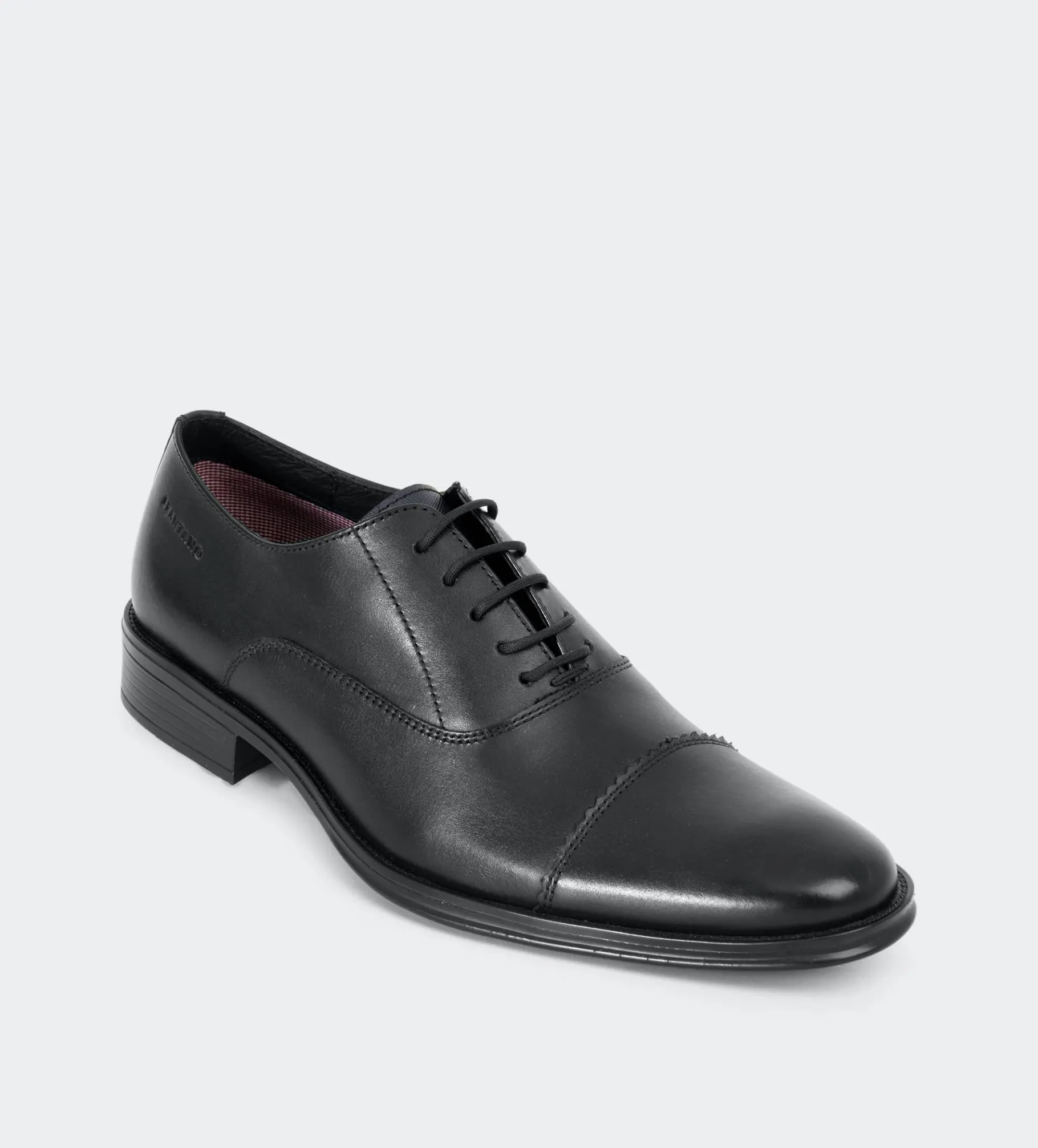 Outlet OXFORD PUNTERA PIEL NEGRO Hombre Vestir