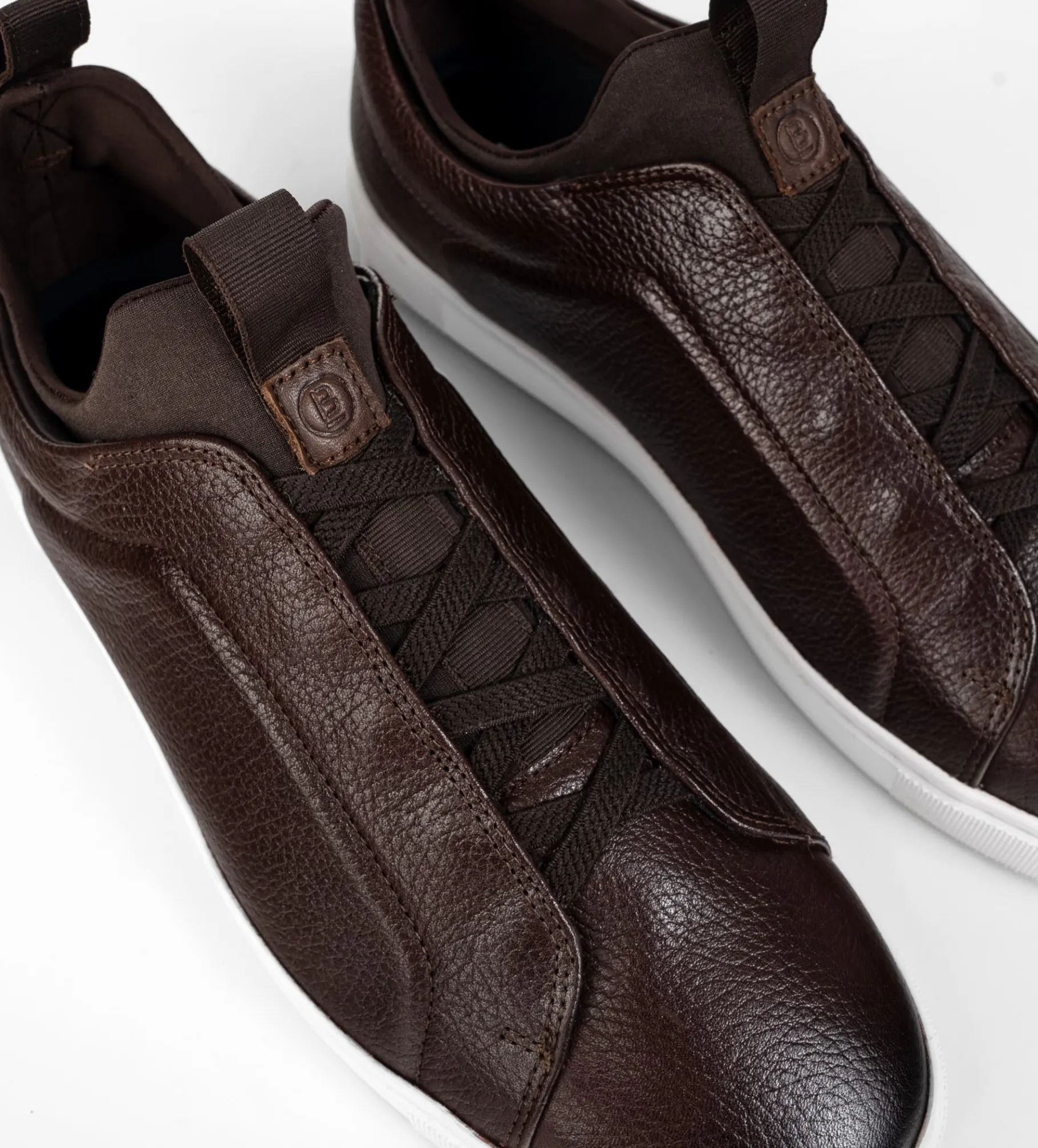 New SNEAKER SLIP ON PIEL CAFÉ Hombre Sneakers