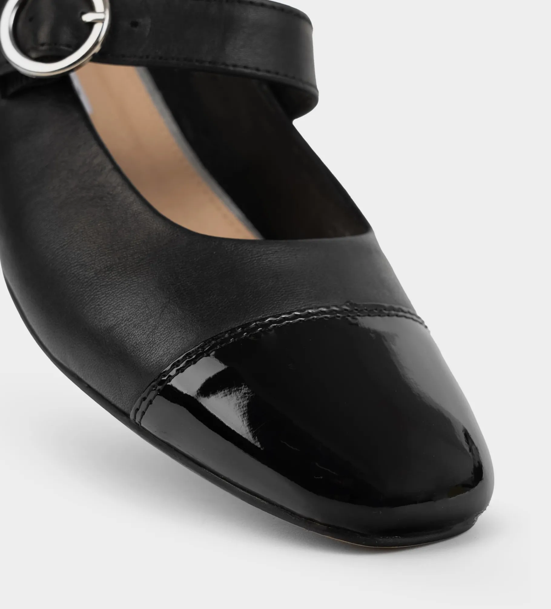 Outlet ZAPATO TACÓN PIEL NEGRO Mujer Flats Y Mocasines | Piel Auténtica